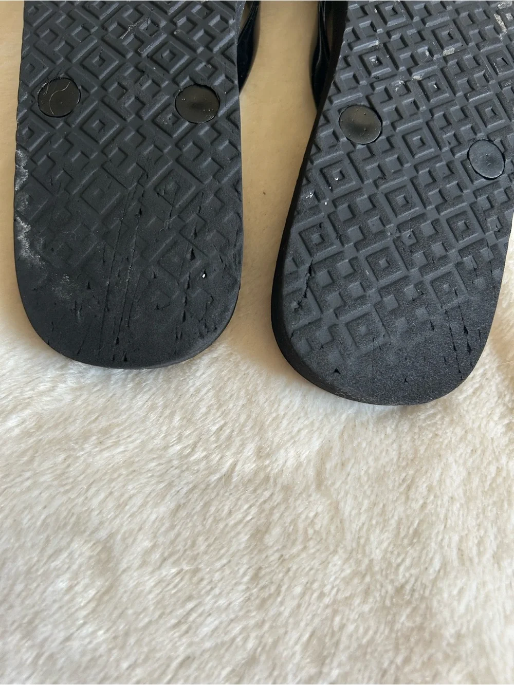 Tory Burch green floral flip flops women's 8-9 gold logo